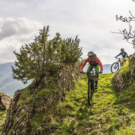 A La Montagne Pour 6 - 280m Des Pistes Génos