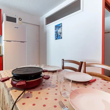 A La Montagne Pour 6 - 280m Des Pistes Apartament *