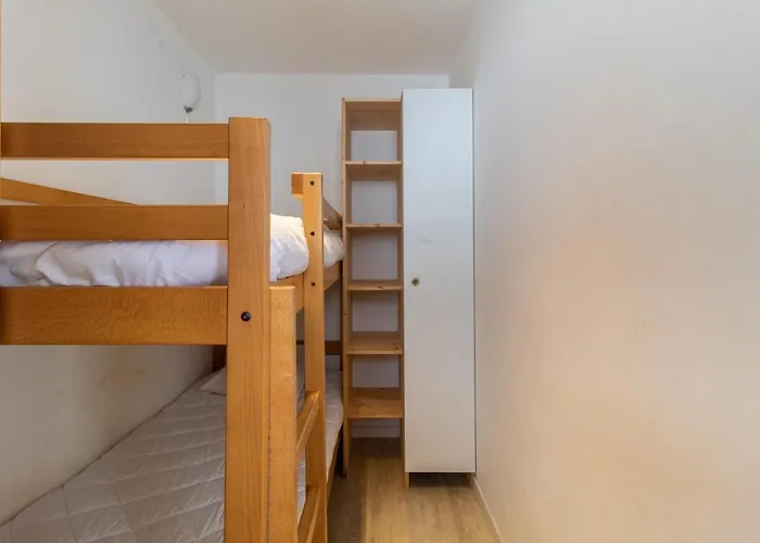 A La Montagne Pour 6 - 280m Des Pistes Apartment